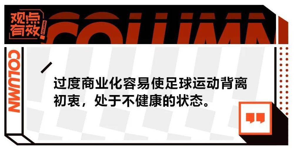 他们熟悉的阿亮，以及两个陌生面孔的华人，一起从门内走了出来。